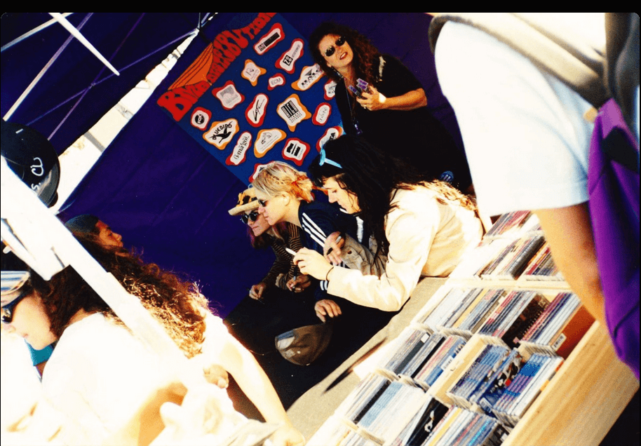 #18 Fascist Fish Police 94-08-07